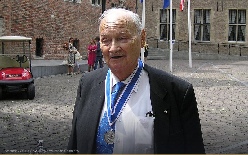 Maurice Strong, shortly after having rewarded the Freedom from Want Award in Middelburg, the Netherlands, 29th of May 2010. — related to UN Agenda 21 / Agenda 2030 as World Government