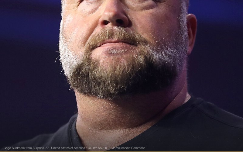 Alex Jones speaking with attendees at The People's Convention at Huntington Place in Detroit, Michigan. — related to Crisis Actors Conspiracy Theory