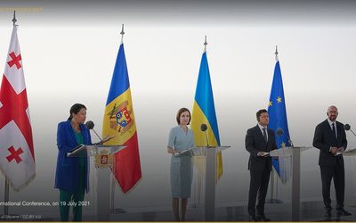 Ukraine — US-Engineered Revolution & Proxy War