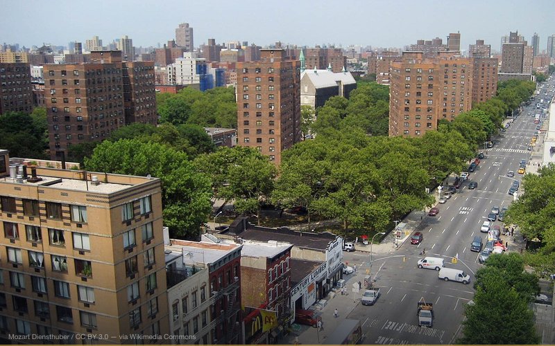 Looking north from 96th Street along Second Avenue toward East Harlem. The intersection in view is 97th Street. — related to Tupac Shakur Faked His Death