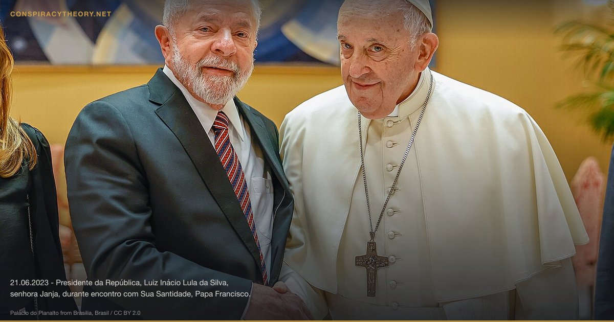 Vatican Holy Doors — 'Portals to Hell' Theory (2024) — 21.06.2023 - Presidente da República, Luiz Inácio Lula da Silva, senhora Janja, durante encontro com Sua Santidade, Papa Francisco. Roma - Itália. Foto: Ricardo Stuckert/PR
